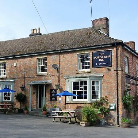 The Barleycorn Inn Collingbourne Ducis Exterior photo