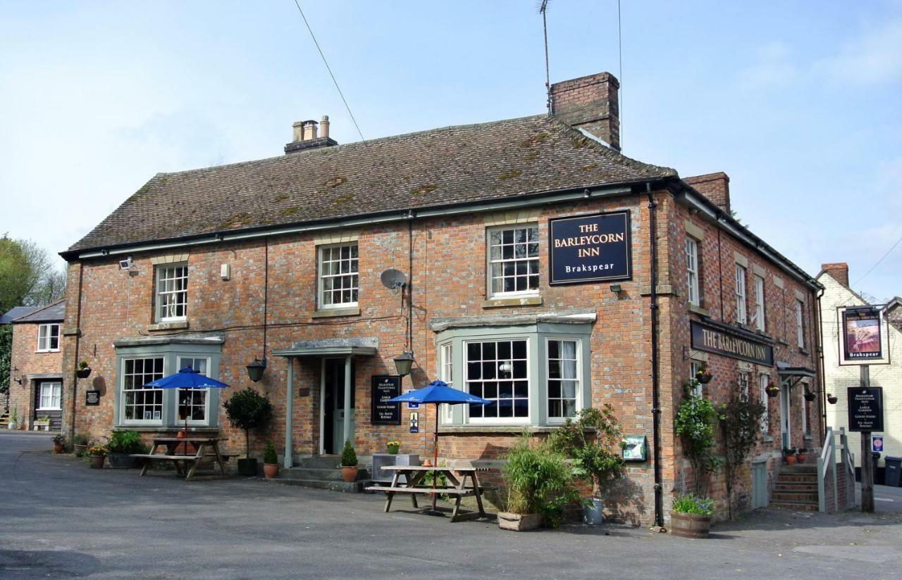 The Barleycorn Inn Collingbourne Ducis Exterior photo